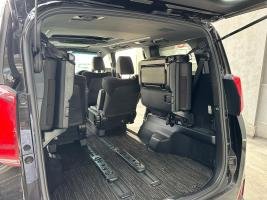 Toyota-Black-Alphard-17
